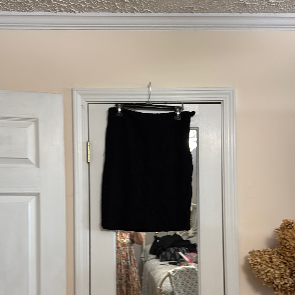 Sunny Leigh Black Mini Pencil Skirt for Cocktail